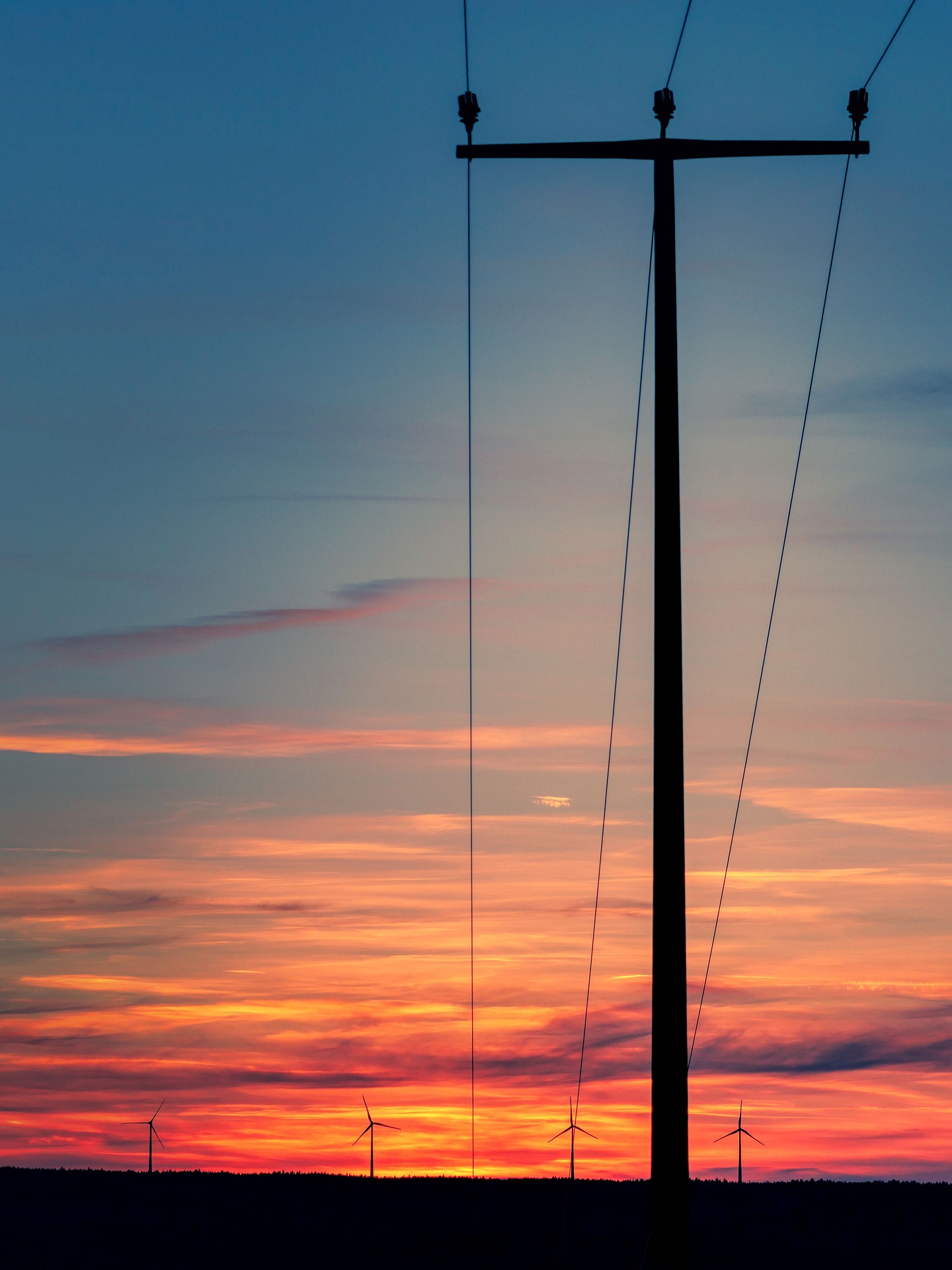 odszkodowania-za-slupy-energetyczne-kancelaria-prawna